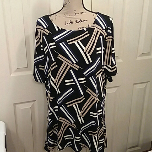 Dana Buchman Tops - 🌟HP☇NWT Dana Buchman travel top XXL Dana Buchman Tops - 🌟HP☇NWT Dana Buchman travel top XXL